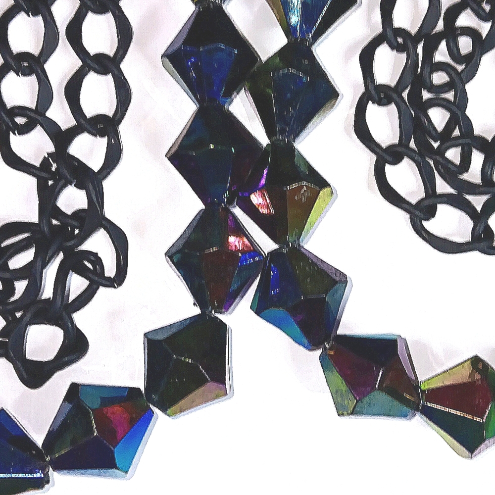 Necklaces Geometric Design - Picture 2 of 2